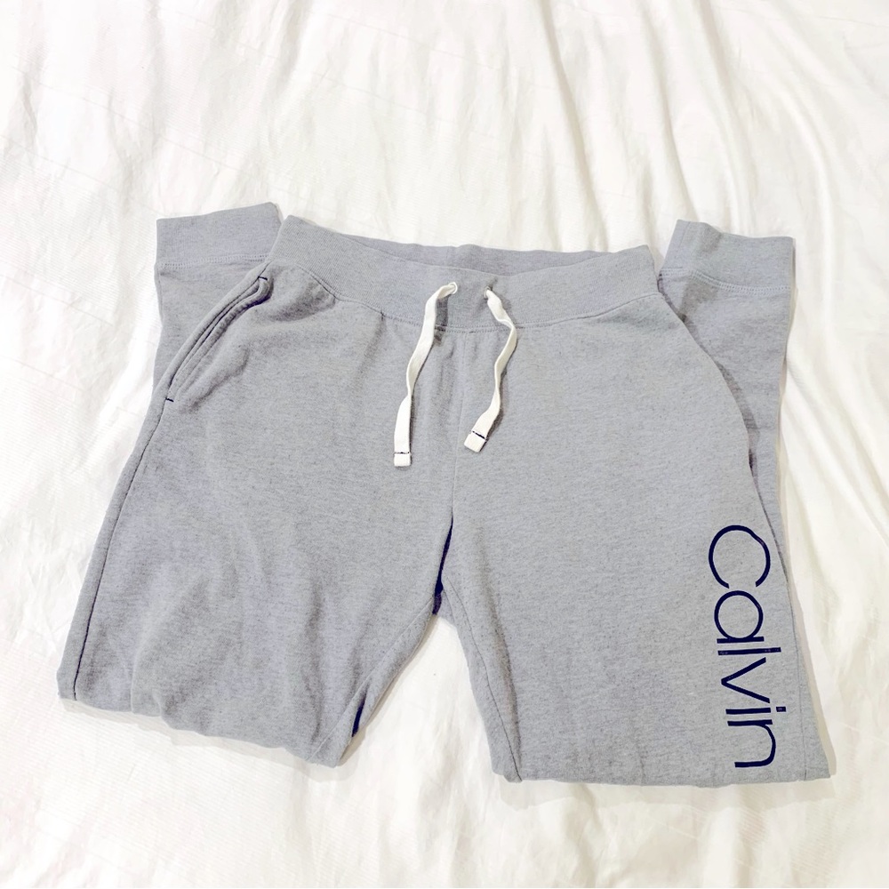 ✨ CALVIN KLEIN JOGGERS ✨